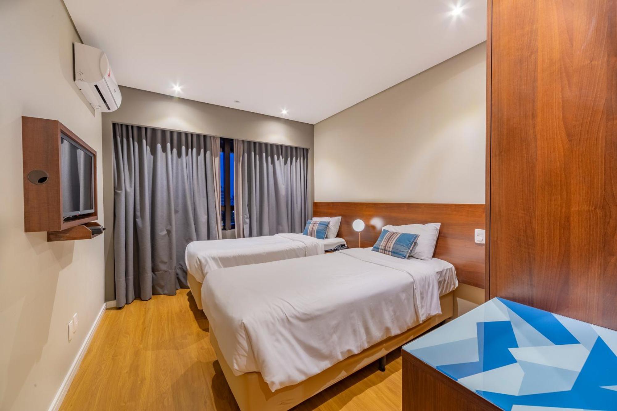 Mercure Curitiba Golden エクステリア 写真